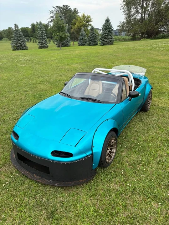 1996 Mazda NA MX-5 Miata - Image 3 of 10
