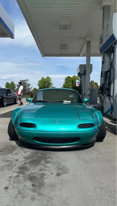 1996 Mazda NA MX-5 Miata - Image 2 of 11