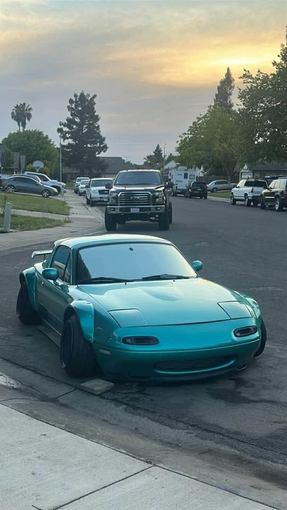 1996 Mazda NA MX-5 Miata - Image 2 of 10