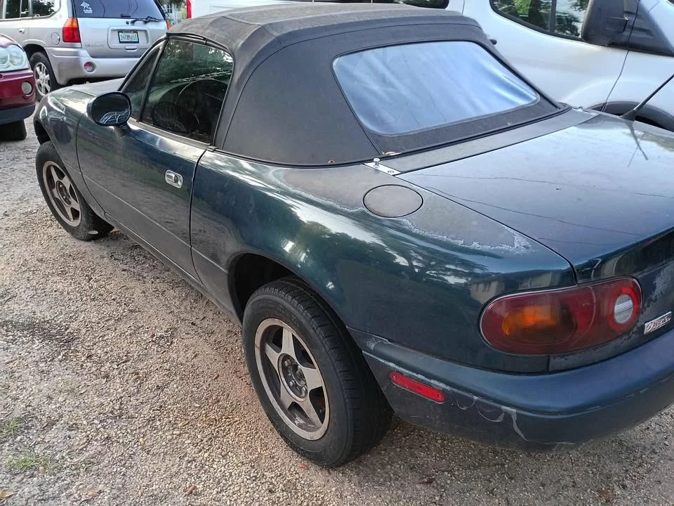 1996 Mazda NA MX-5 Miata - Image 4 of 7