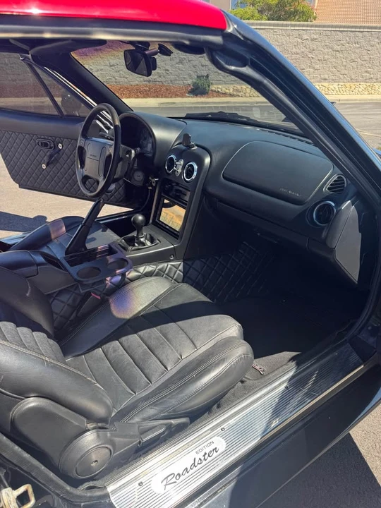 1996 Mazda NA MX-5 Miata - Image 7 of 18