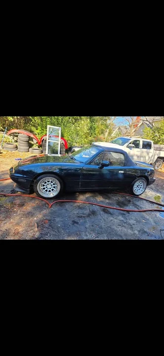1996 Mazda NA MX-5 Miata - Image 5 of 8