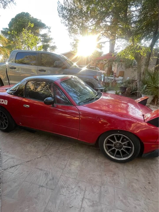 1996 Mazda NA MX-5 Miata - Image 3 of 10