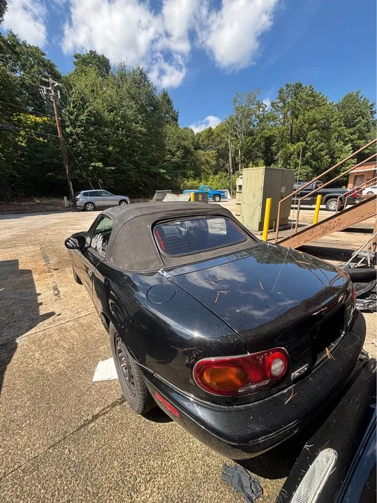1996 Mazda NA MX-5 Miata - Image 3 of 5
