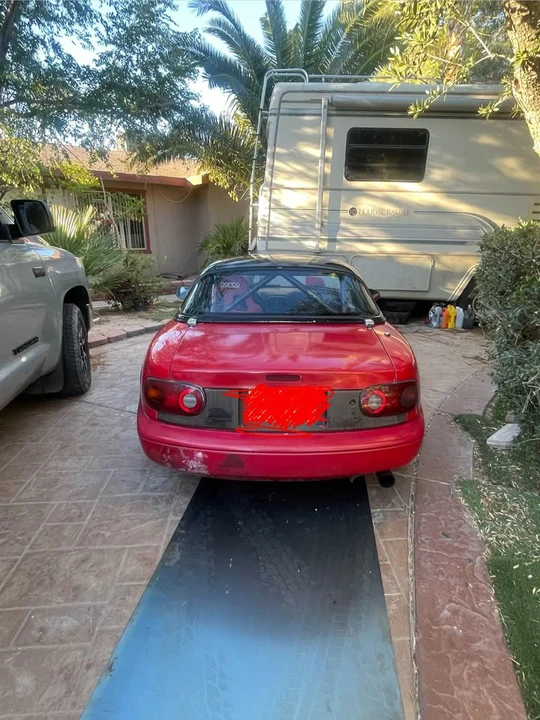 1996 Mazda NA MX-5 Miata - Image 2 of 10