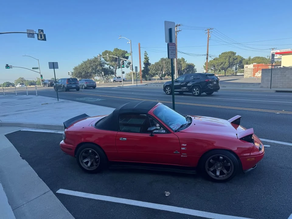 1996 Mazda NA MX-5 Miata - Image 14 of 16