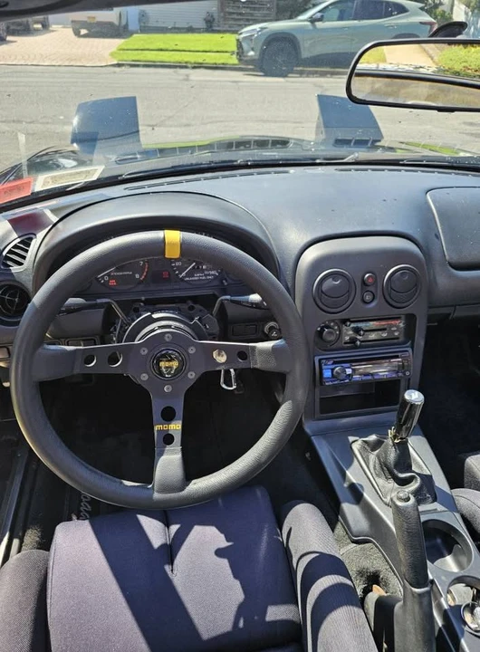1996 Mazda NA MX-5 Miata - Image 6 of 10