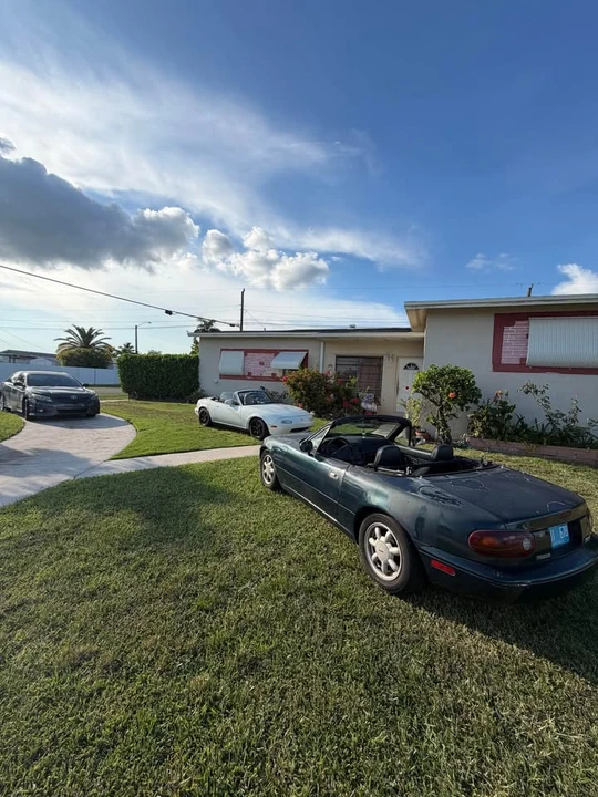 1996 Mazda NA MX-5 Miata - Image 5 of 6