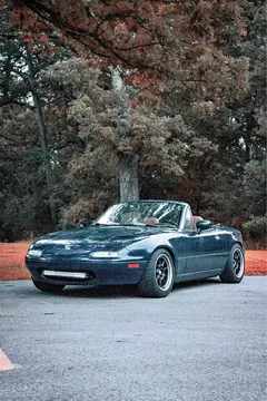 1996 Mazda MX-5 Convertible 2D