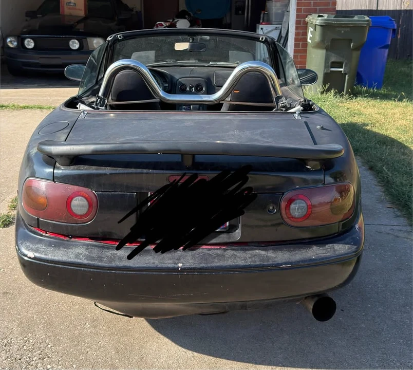 1996 Mazda NA MX-5 Miata - Image 5 of 9