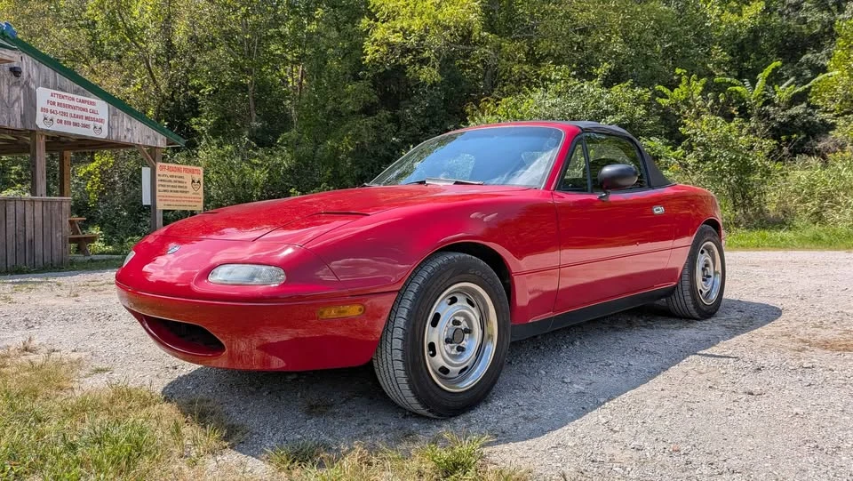 1996 Mazda NA MX-5 Miata - Image 2 of 7