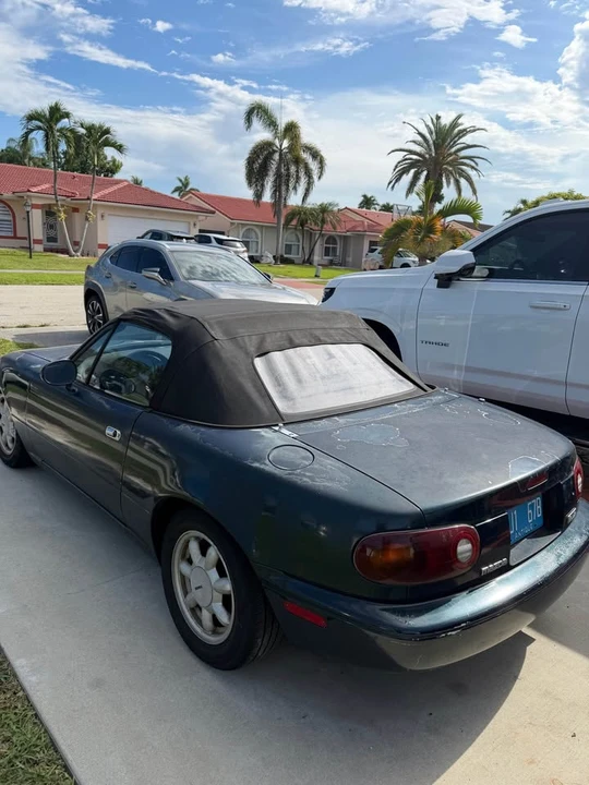1996 Mazda NA MX-5 Miata - Image 4 of 6