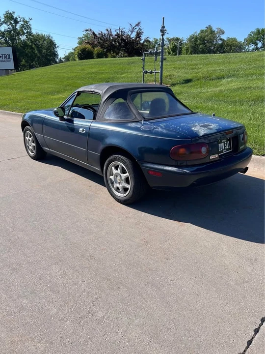 1996 Mazda NA MX-5 Miata - Image 2 of 14