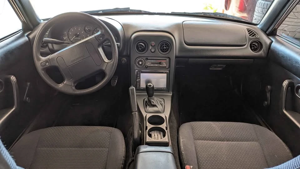 1996 Mazda NA MX-5 Miata - Image 4 of 7