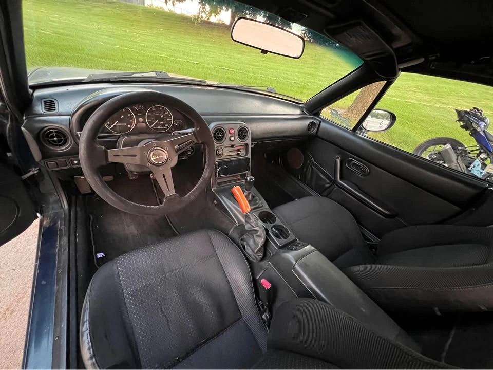 1996 Mazda NA MX-5 Miata - Image 4 of 14