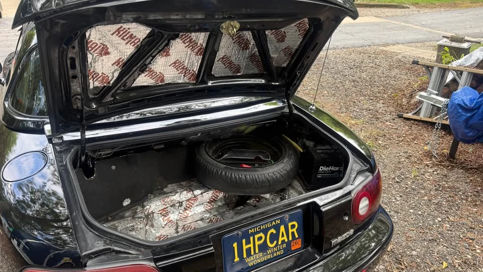 1996 Mazda NA MX-5 Miata - Image 9 of 17