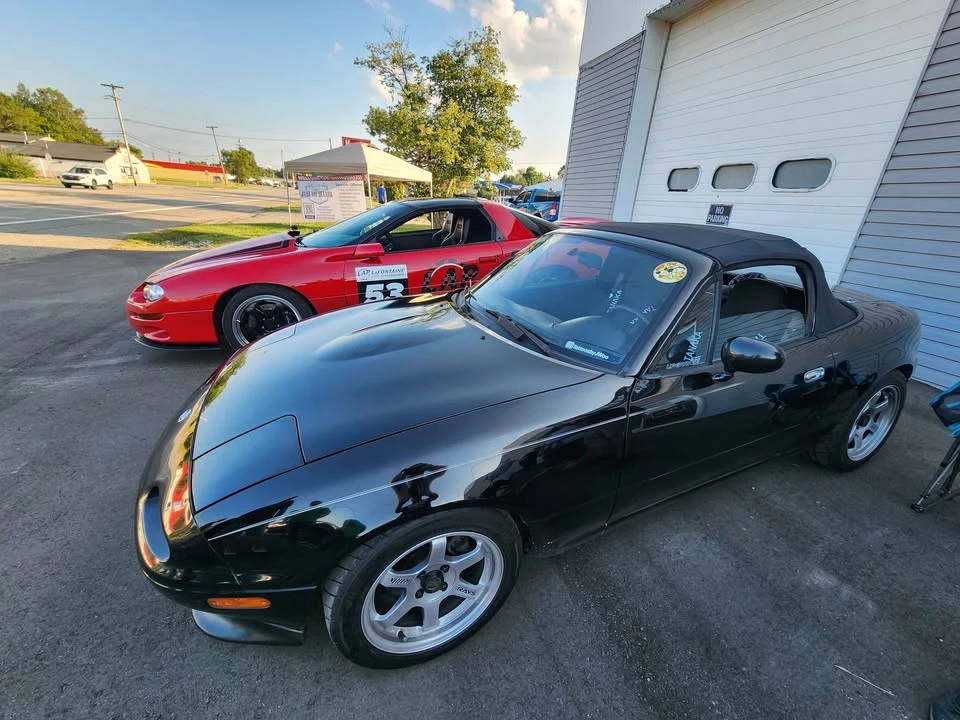 1996 Mazda NA MX-5 Miata - Image 10 of 12