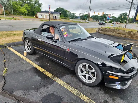 1996 Mazda MX-5 Convertible 2D