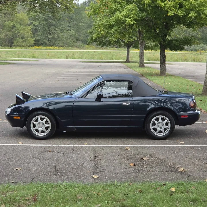 1996 Mazda NA MX-5 Miata - Image 2 of 14