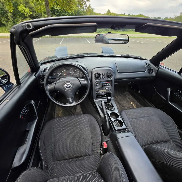 1996 Mazda NA MX-5 Miata - Image 10 of 14