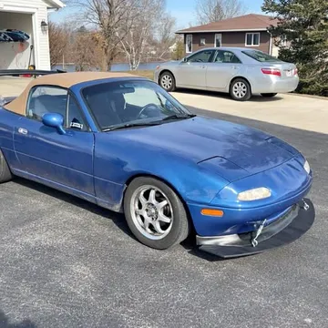 1996 Mazda MX-5 M-Edition Convertible 2D