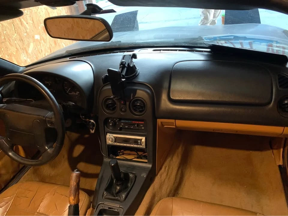 1996 Mazda NA MX-5 Miata - Image 8 of 11