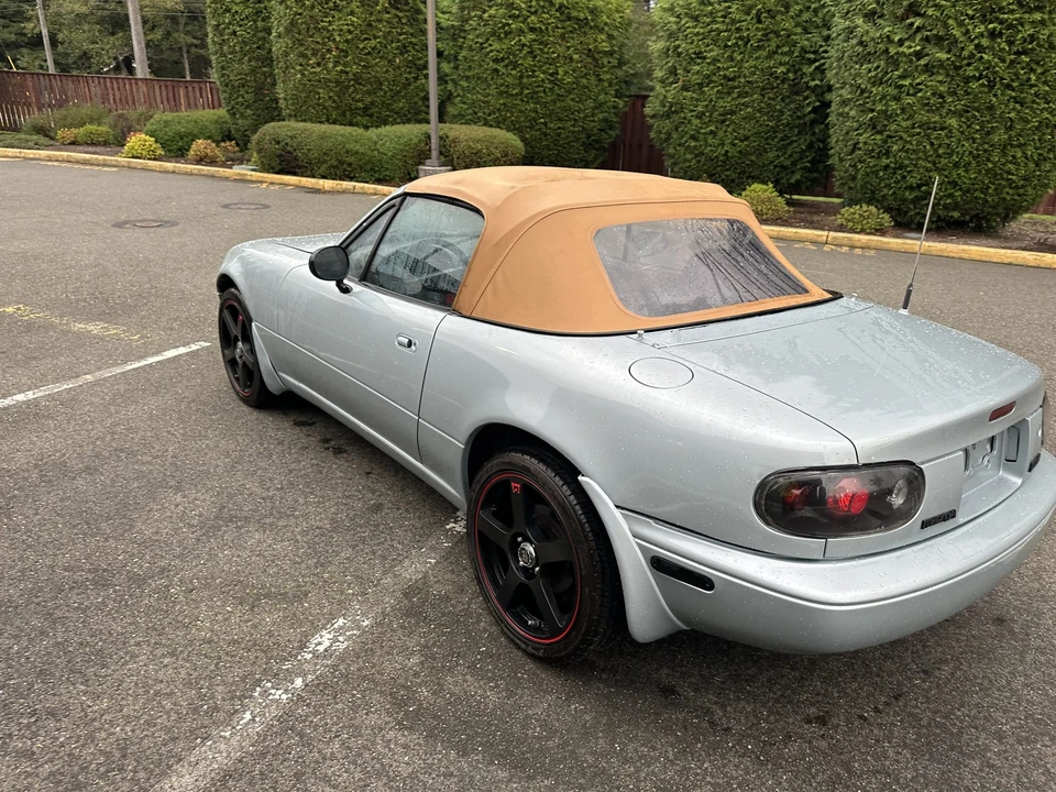 1996 Mazda NA MX-5 Miata - Image 25 of 31
