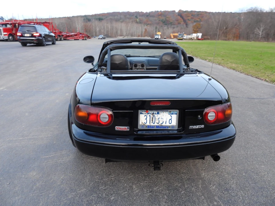 1996 Mazda NA MX-5 Miata - Image 16 of 31