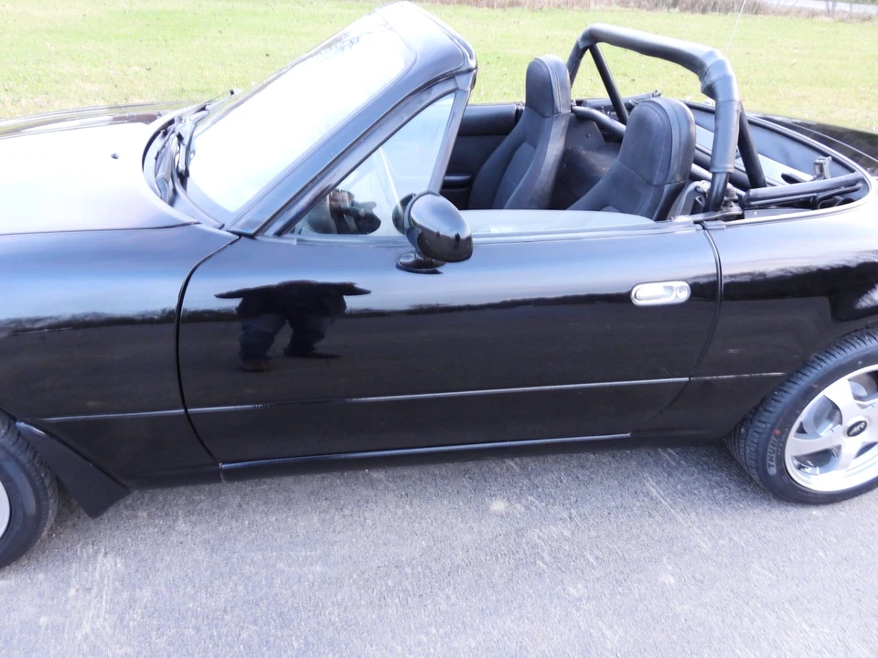 1996 Mazda NA MX-5 Miata - Image 26 of 31