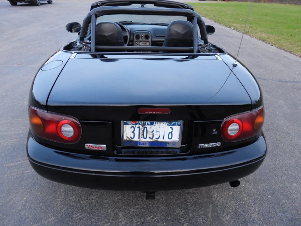 1996 Mazda NA MX-5 Miata - Image 17 of 31