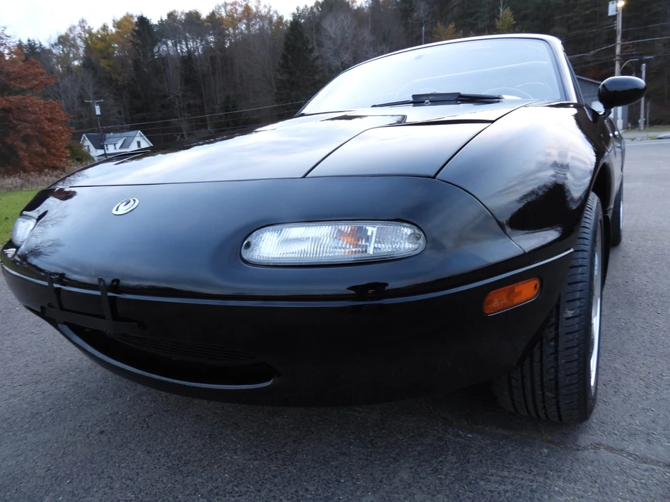 1996 Mazda NA MX-5 Miata - Image 23 of 31