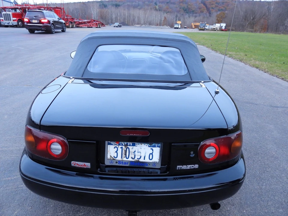 1996 Mazda NA MX-5 Miata - Image 6 of 31