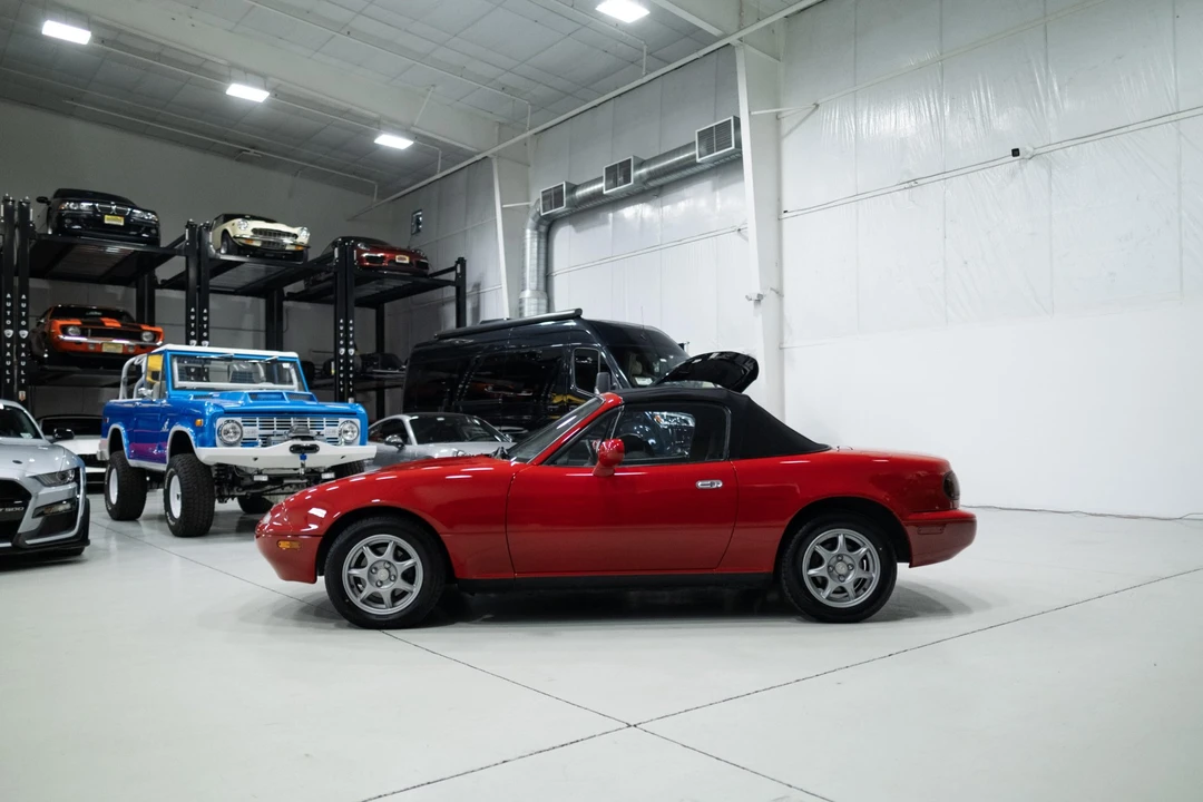 1996 Mazda NA MX-5 Miata - Image 9 of 31