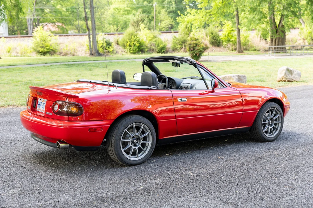 1996 Mazda NA MX-5 Miata - Image 4 of 31