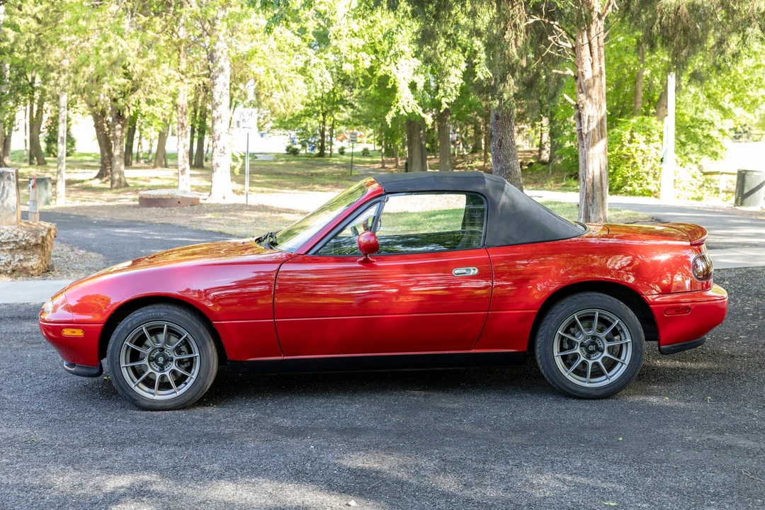 1996 Mazda NA MX-5 Miata - Image 15 of 31