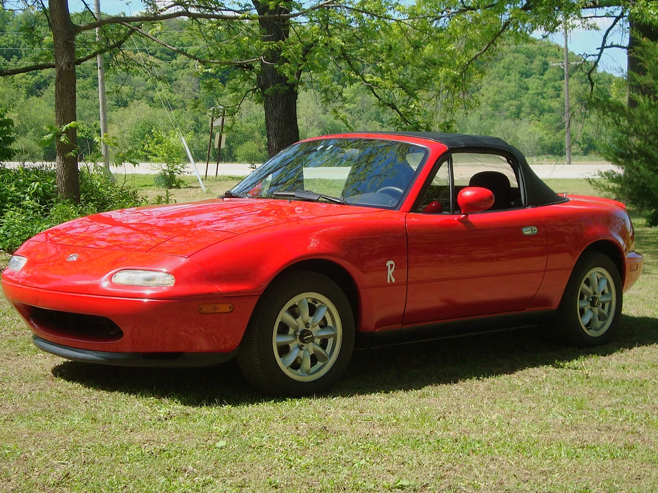 1996 Mazda NA MX-5 Miata - Image 25 of 31