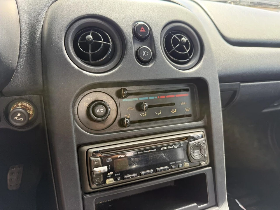 1996 Mazda NA MX-5 Miata - Image 19 of 22