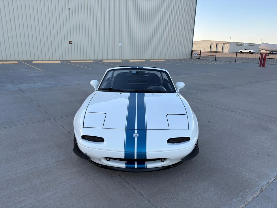 1996 Mazda NA MX-5 Miata - Image 6 of 31