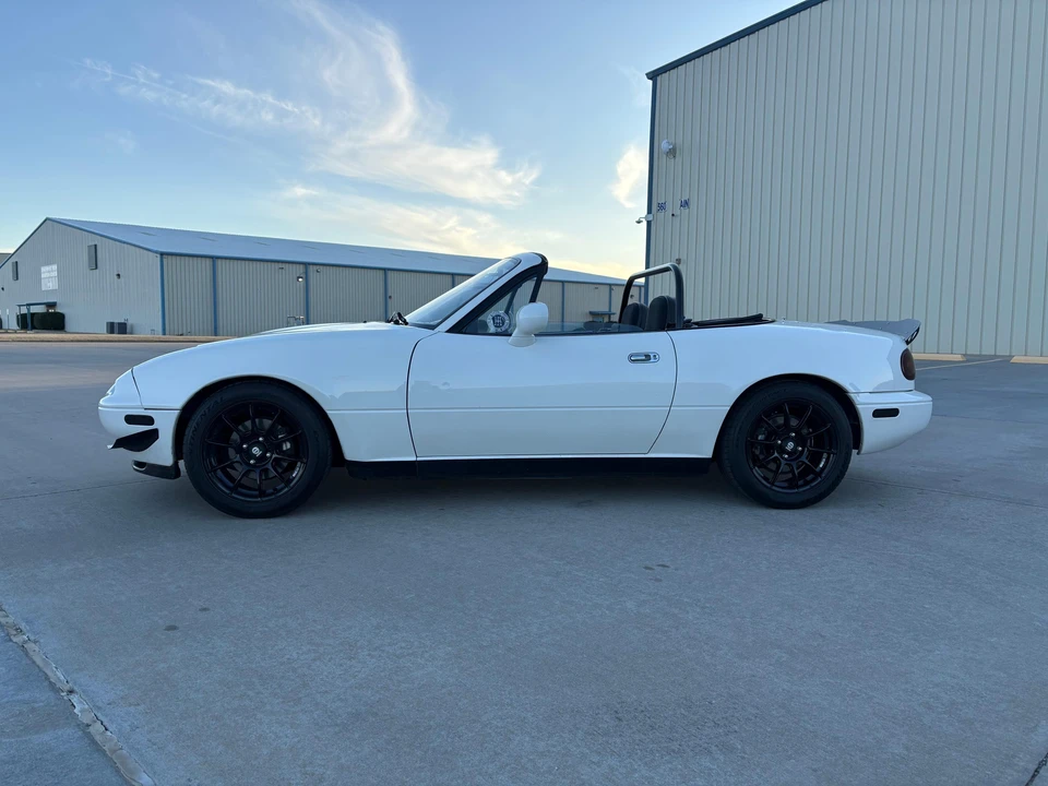 1996 Mazda NA MX-5 Miata - Image 13 of 31