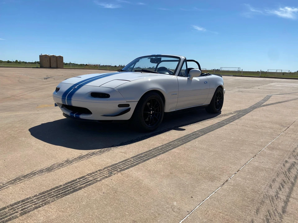1996 Mazda NA MX-5 Miata - Image 11 of 31