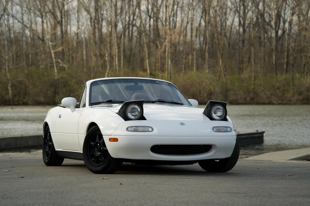 1996 Mazda NA MX-5 Miata - Image 17 of 21
