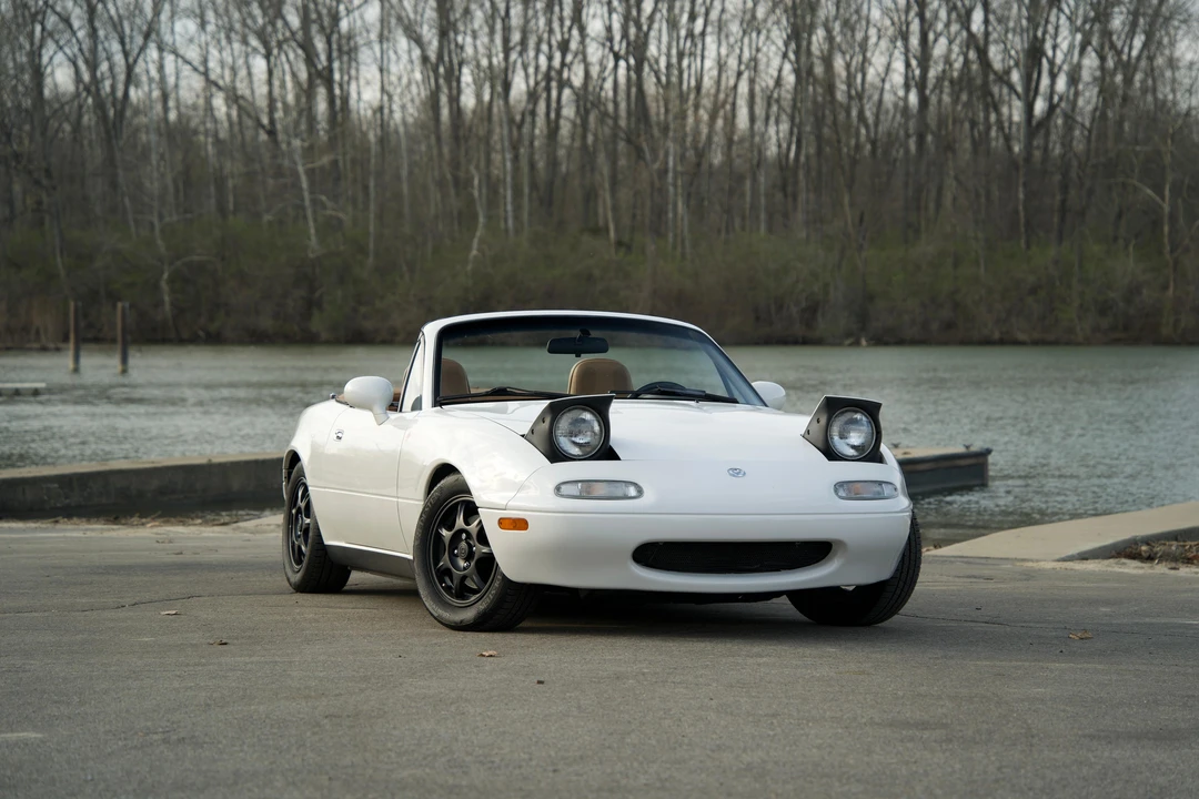 1996 Mazda NA MX-5 Miata - Image 18 of 21