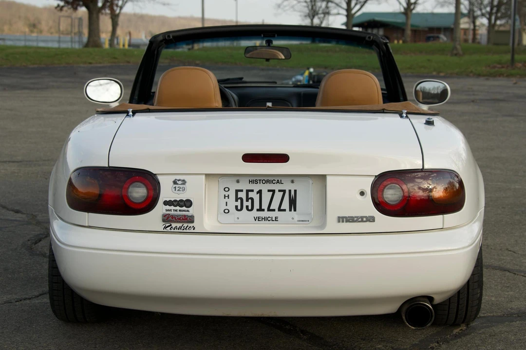 1996 Mazda NA MX-5 Miata - Image 5 of 21