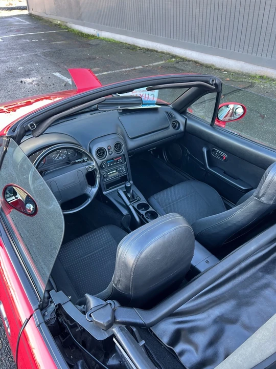 1996 Mazda NA MX-5 Miata - Image 14 of 15