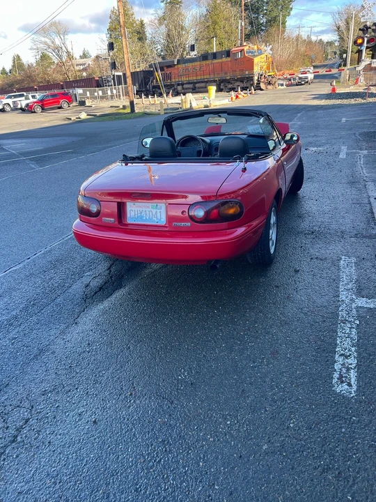 1996 Mazda NA MX-5 Miata - Image 10 of 15