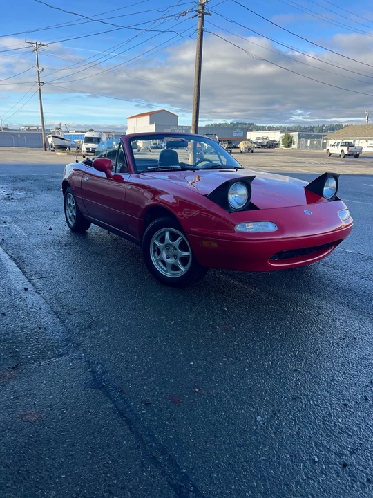 1996 Mazda NA MX-5 Miata - Image 9 of 15