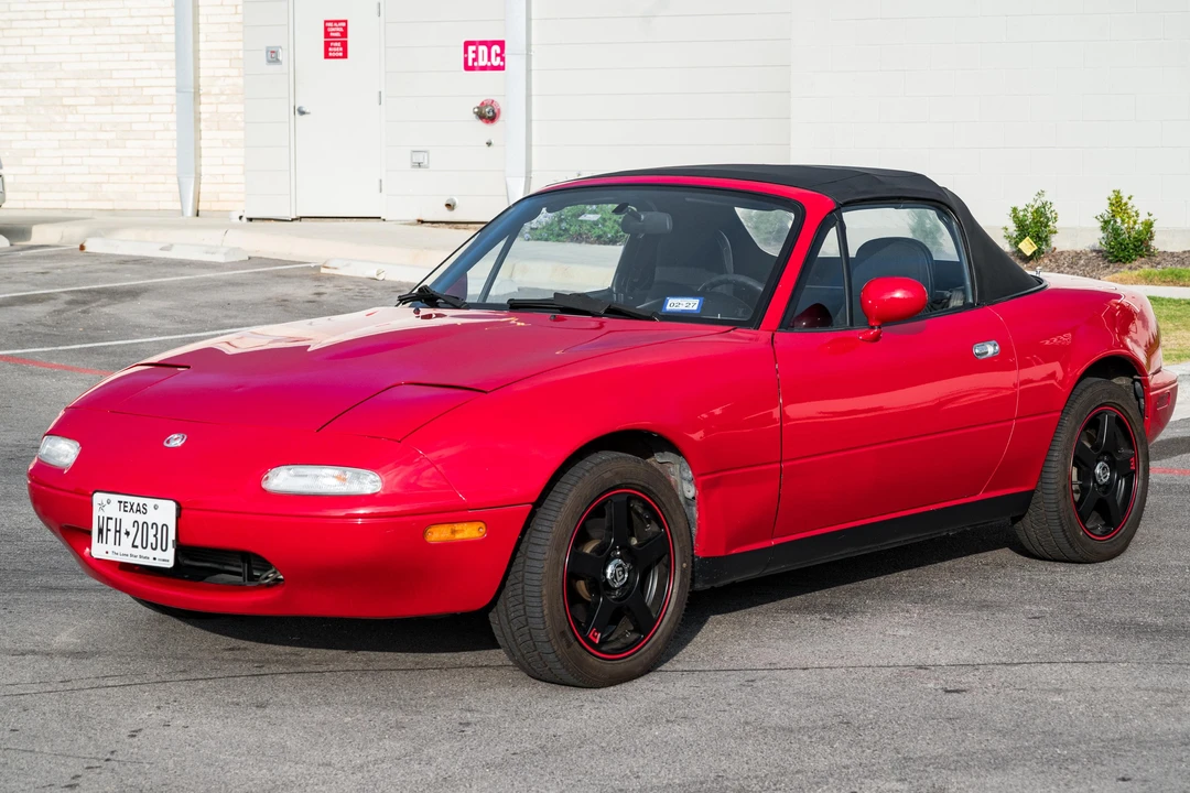 1996 Mazda NA MX-5 Miata - Image 11 of 31