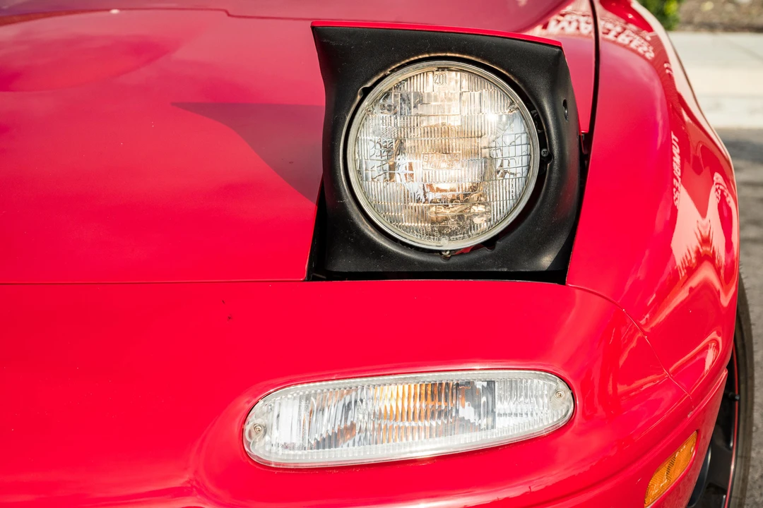 1996 Mazda NA MX-5 Miata - Image 18 of 31