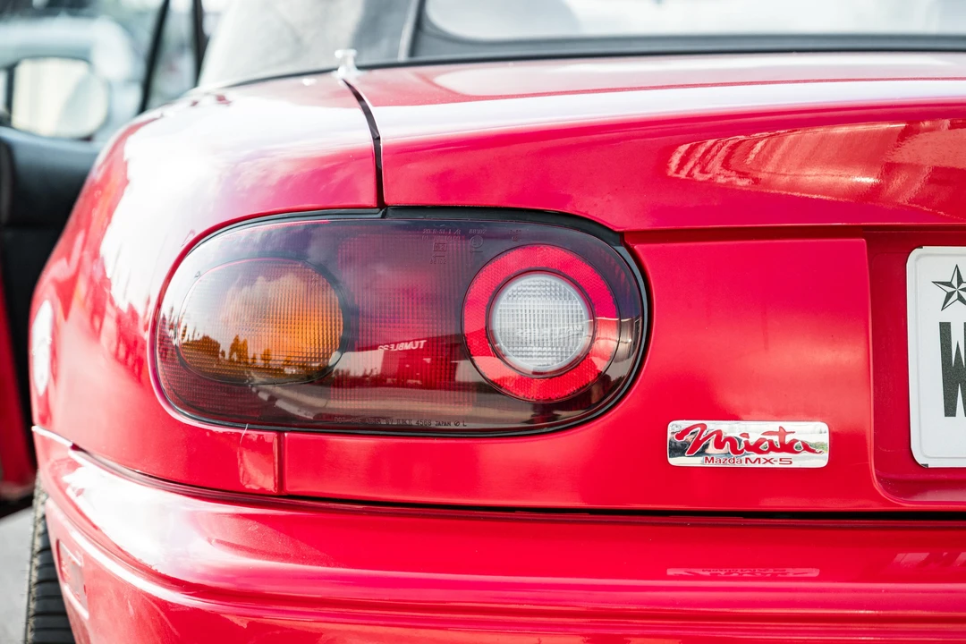 1996 Mazda NA MX-5 Miata - Image 20 of 31