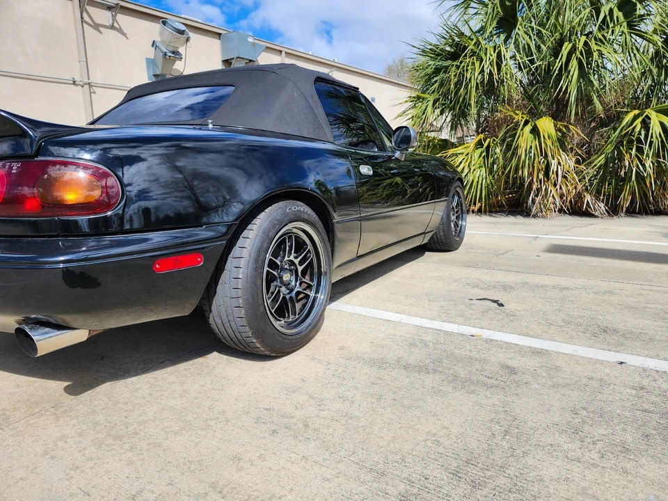 1996 Mazda NA MX-5 Miata - Image 9 of 21